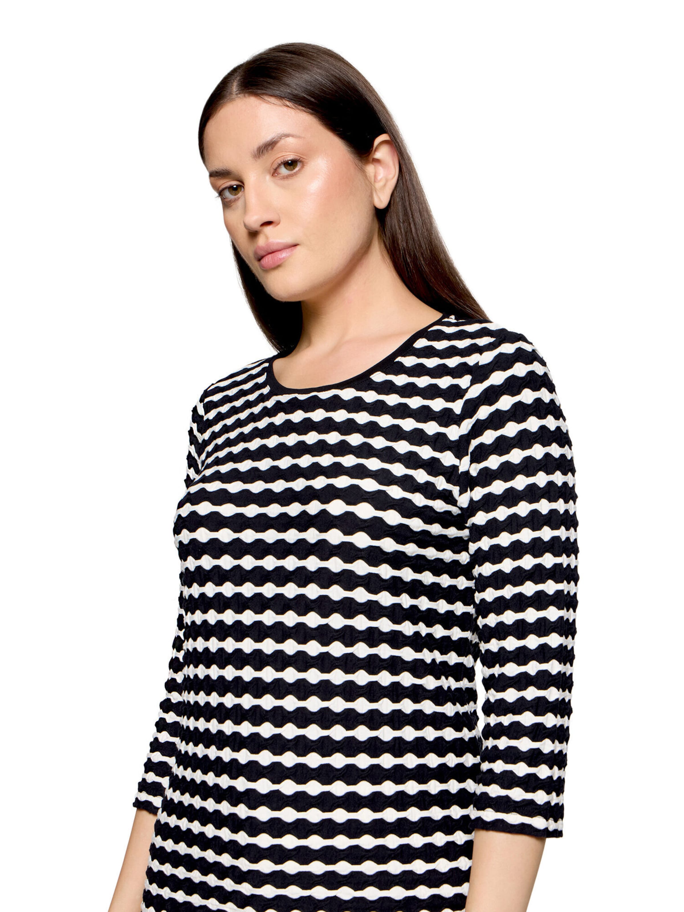 Maglietta di Betty Barclay in nero