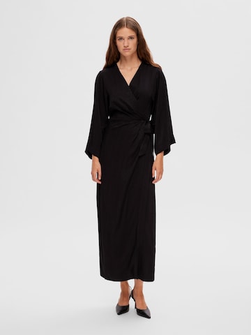 Robe 'Tyra' SELECTED FEMME en noir : devant