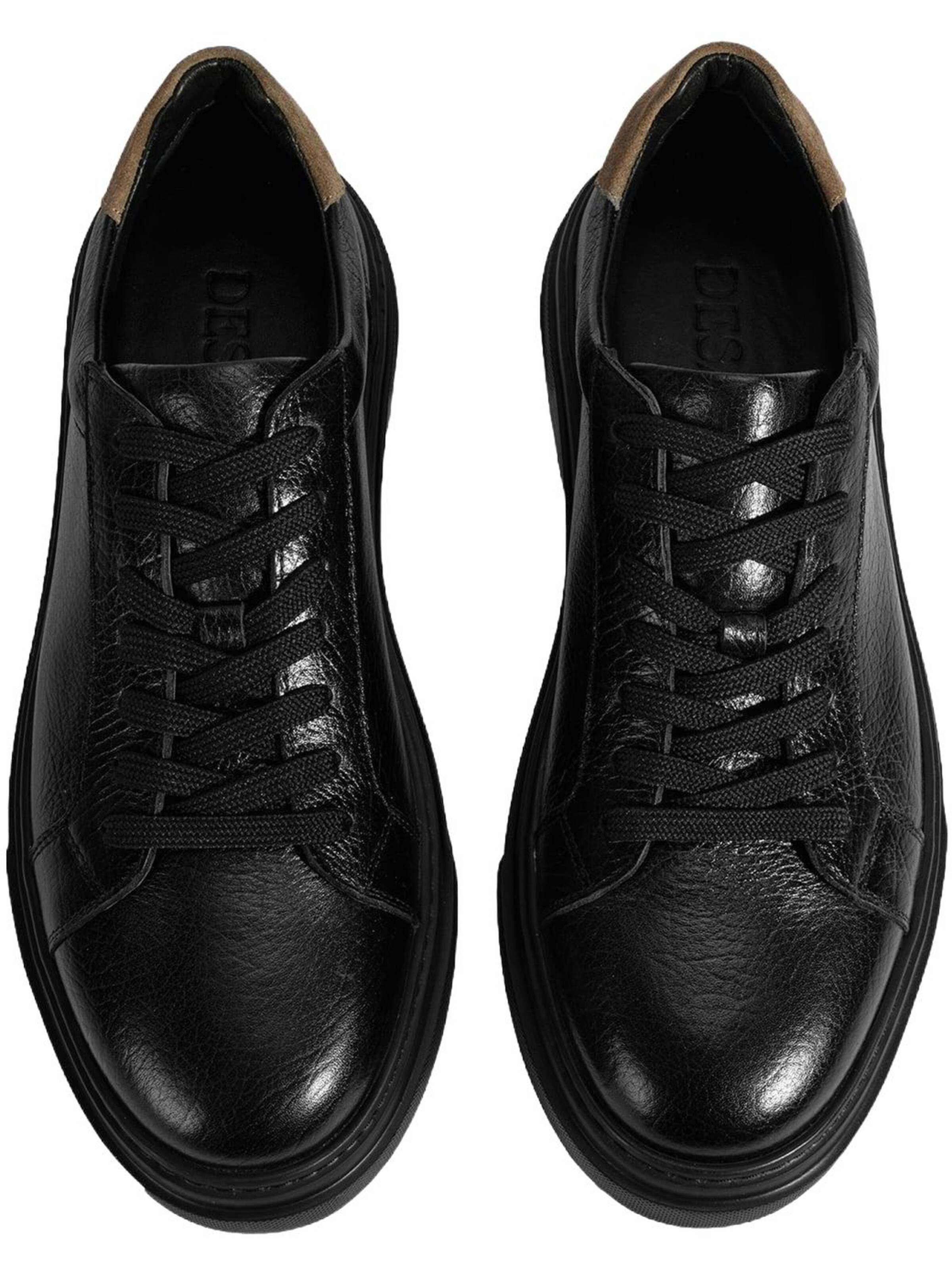 Desa Platform trainers in Black