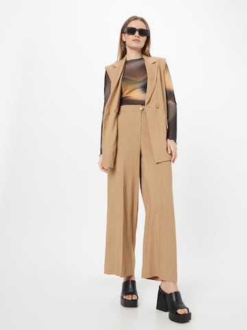 Marella Wide leg Pleated Pants in Beige