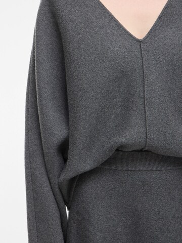 ROUGE EDIT Trui in Grijs