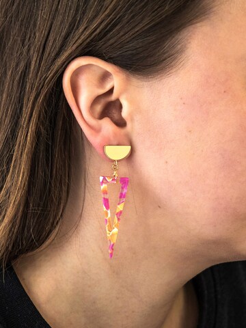 Orecchini di Fräulein Wunder in rosa: frontale