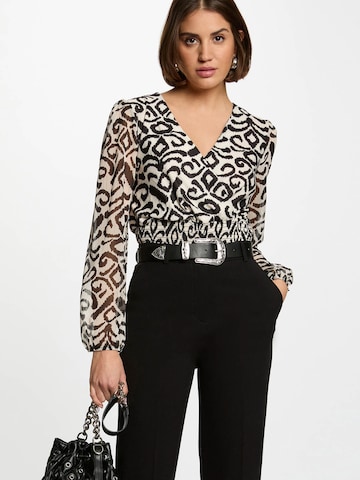 Morgan Blouse in Beige: voorkant