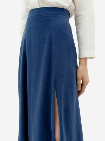 Thinking MU Rock 'Tora' in Blau