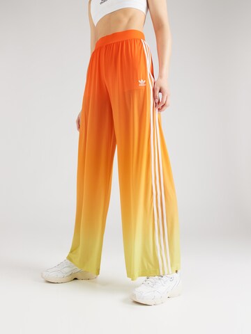 Wide leg Pantaloni di ADIDAS ORIGINALS in arancione: frontale