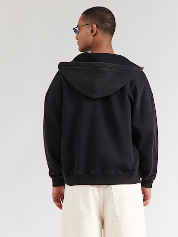 Hanorac de la HOLLISTER pe negru