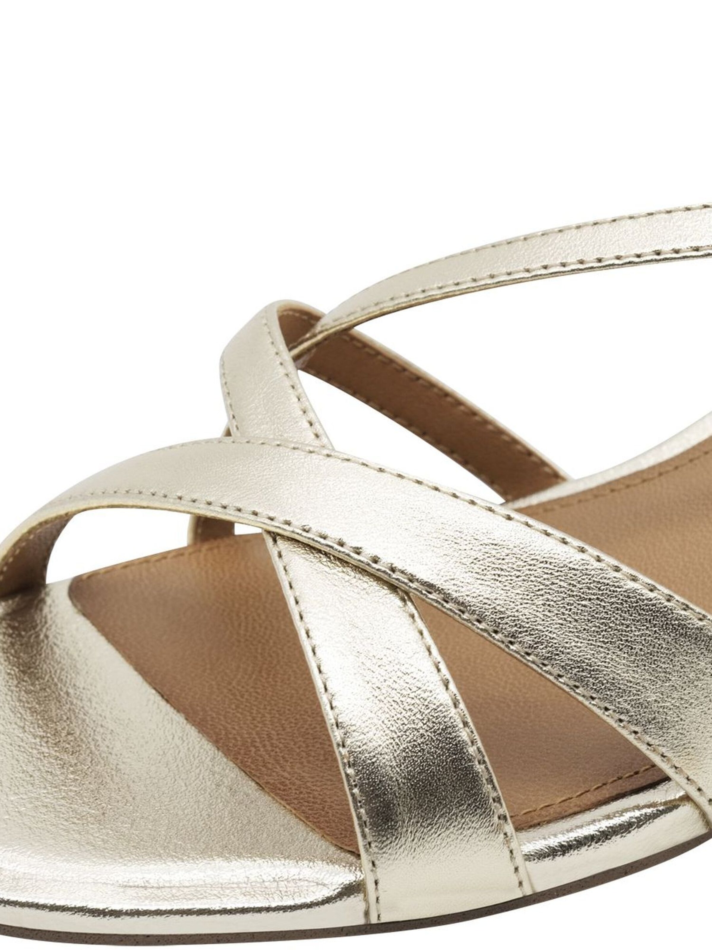 Tamaris Sandalen met riem in Goud