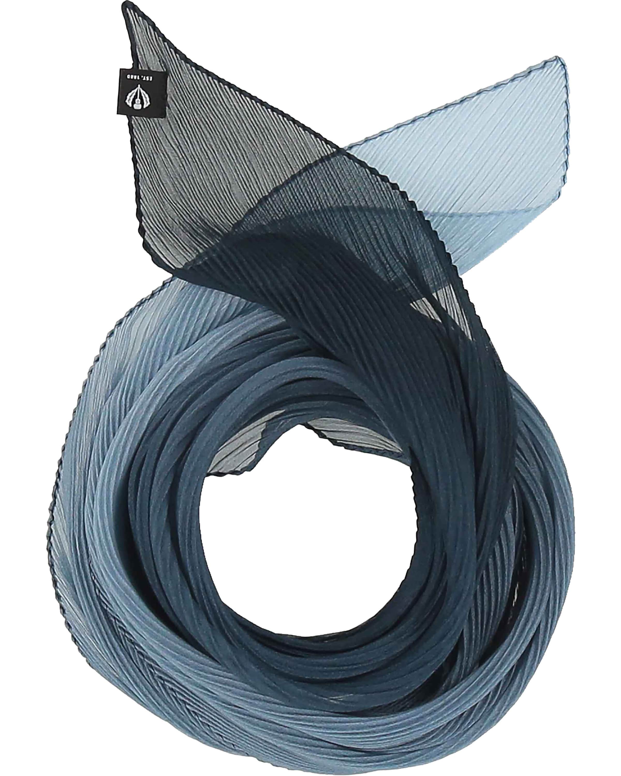 FRAAS Wrap in Blue: front