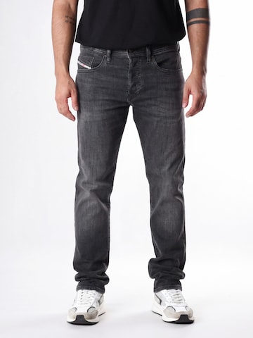 Tapered Jeans 'BUSTER-X' di DIESEL in grigio