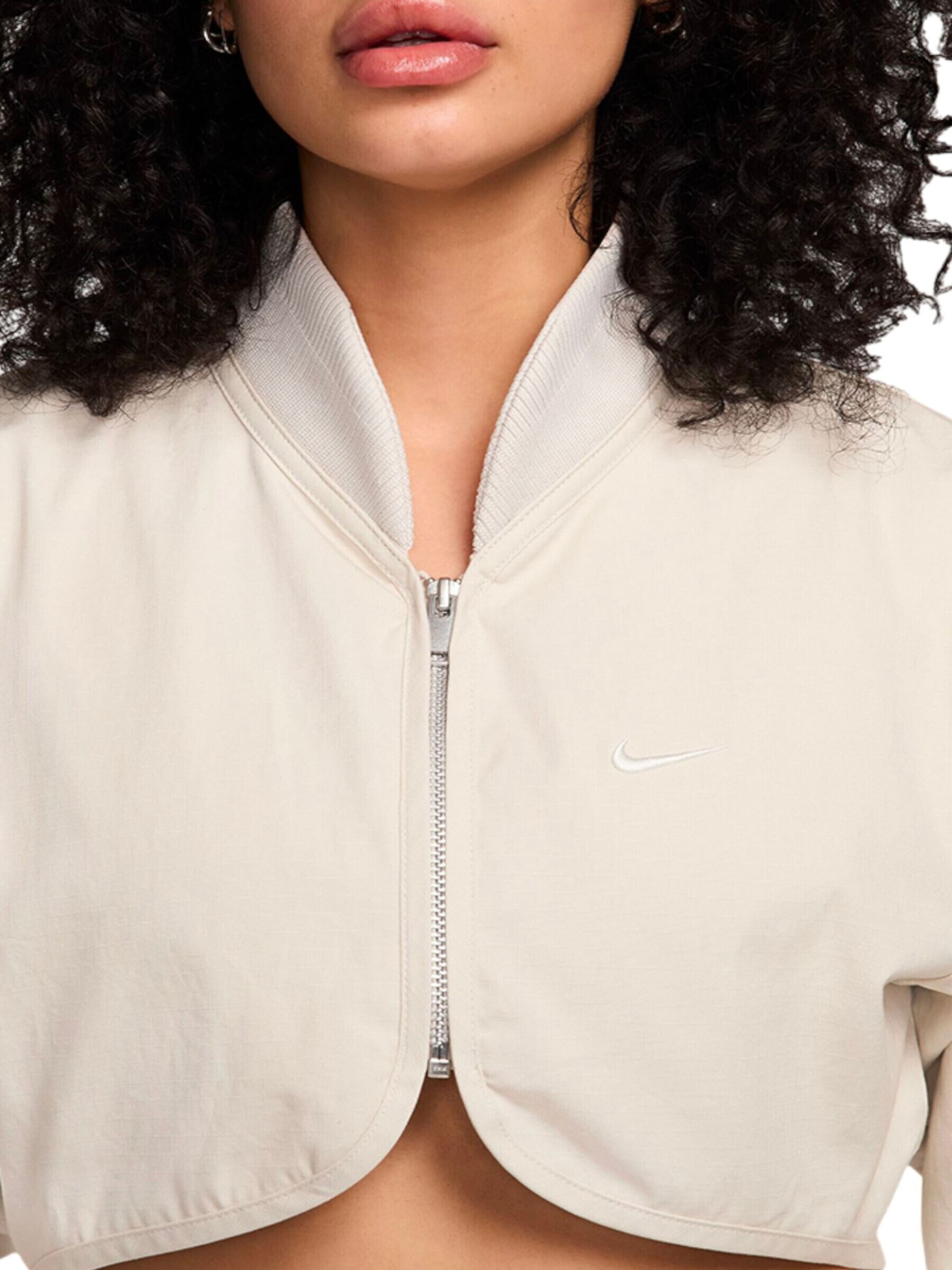 Nike Sportswear Tussenjas in Beige