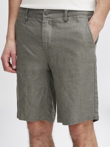 Casual Friday - regular Pantalón chino ' CFPANDRUP ' en verde