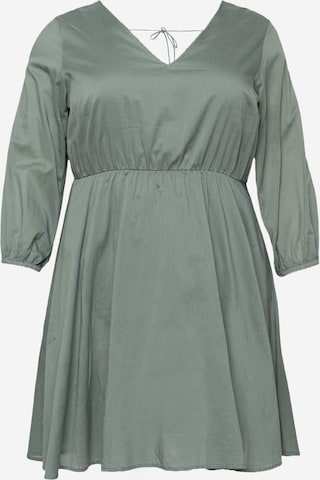 Robe 'Lilia' ABOUT YOU Curvy en vert : devant