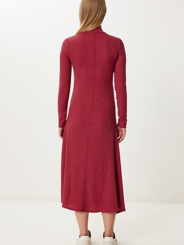 Happiness İstanbul - Vestido en rojo