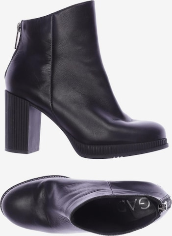 GADEA Dress Boots in 37 in Black: front