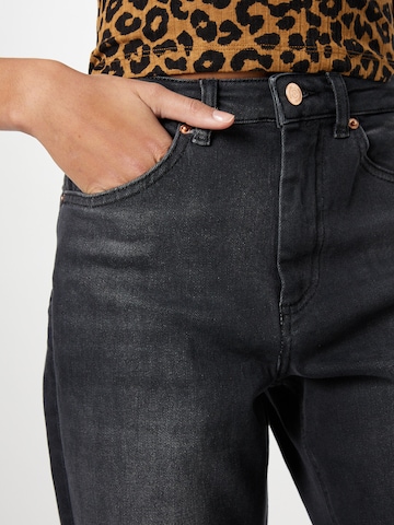 NEON & NYLON Regular Jeans 'VIVI' in Zwart