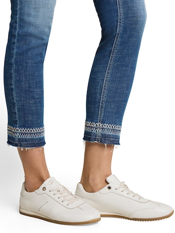 TOM TAILORSlimfit Traperice 'LENE' - plava boja
