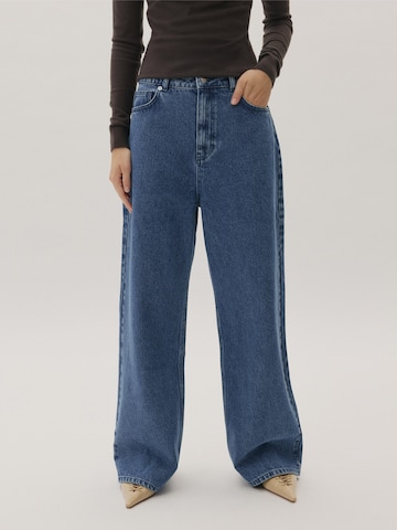 KAVAZI Wide leg Jeans i blå: framsida