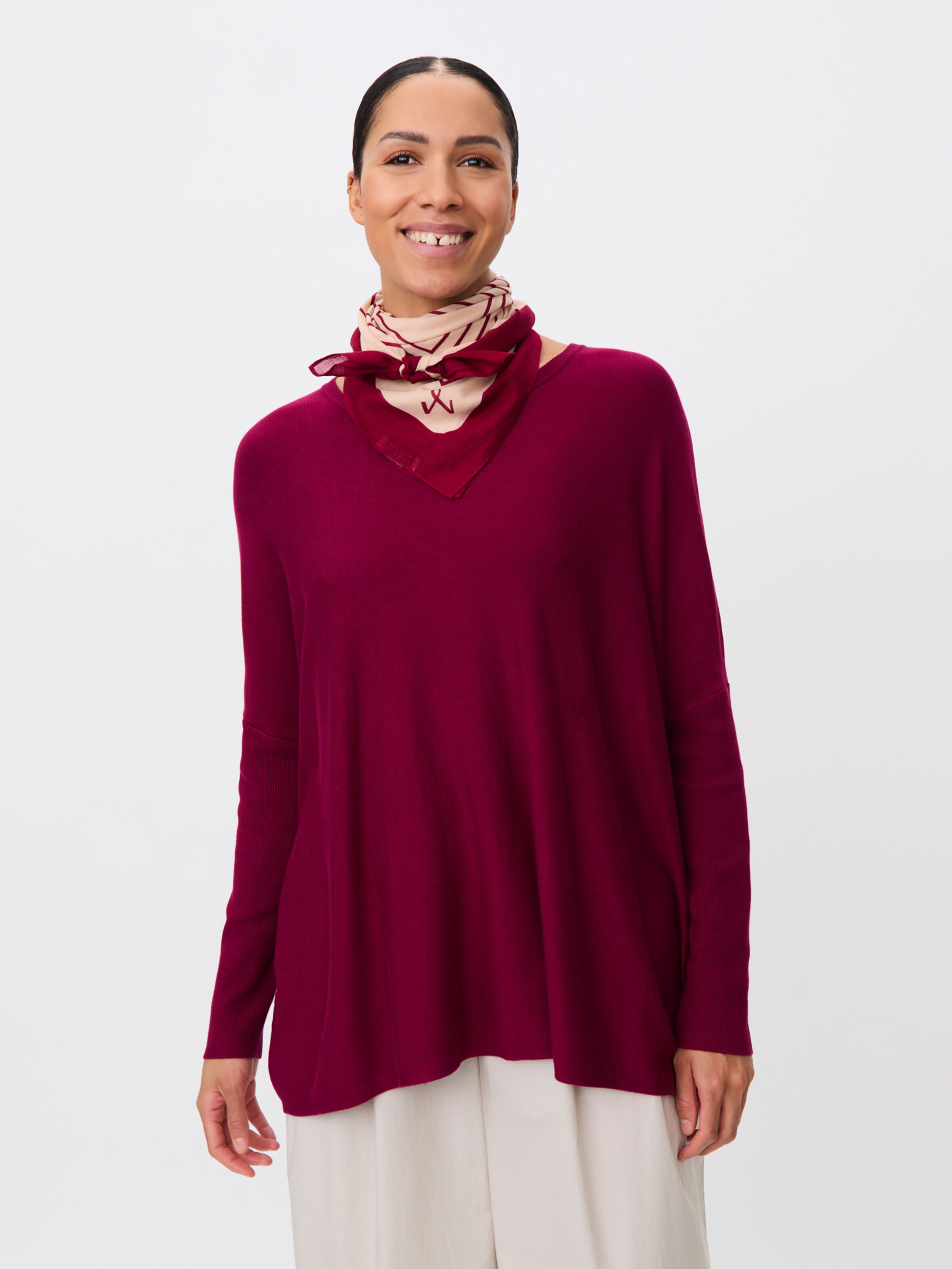 Masai Scarf 'MaArdelle' in Red: front