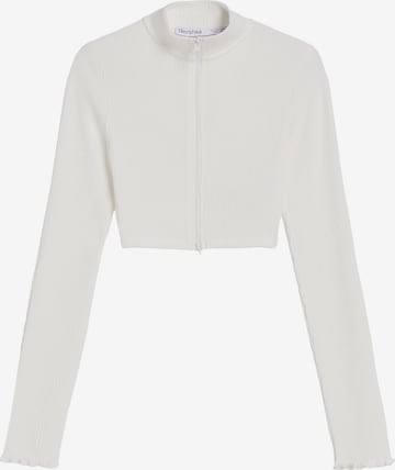 Bershka Knit Cardigan in White: front