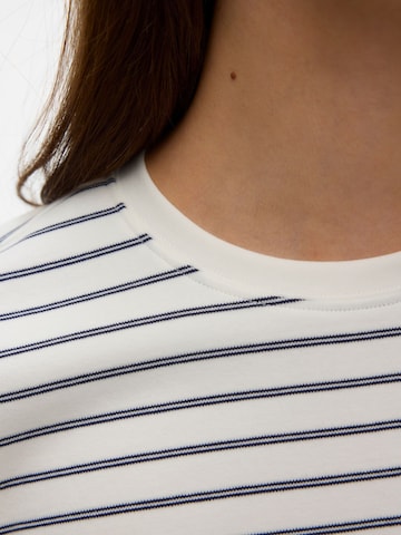 Aware Shirt in White