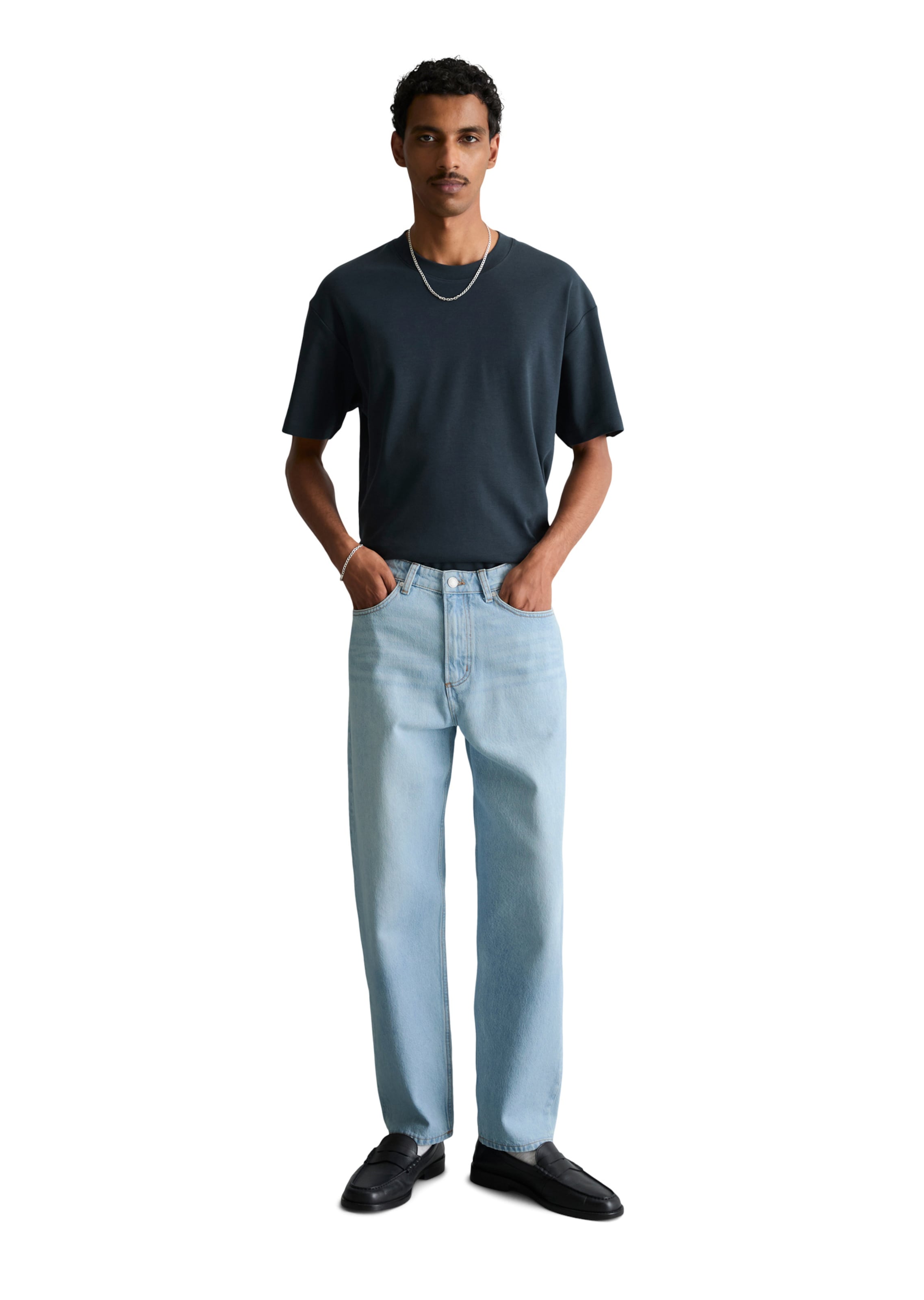 Marc O'Polo DENIM Tapered Jeans in Blue: front