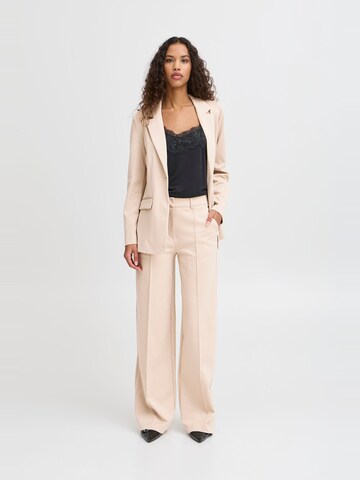 Loosefit Pantaloni chino 'IHKATE' di ICHI in beige