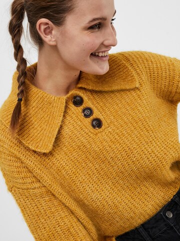 VERO MODA - Jersey 'Daisy' en amarillo