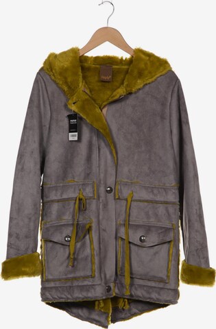 Maryley Jacket & Coat in M in Grey: front