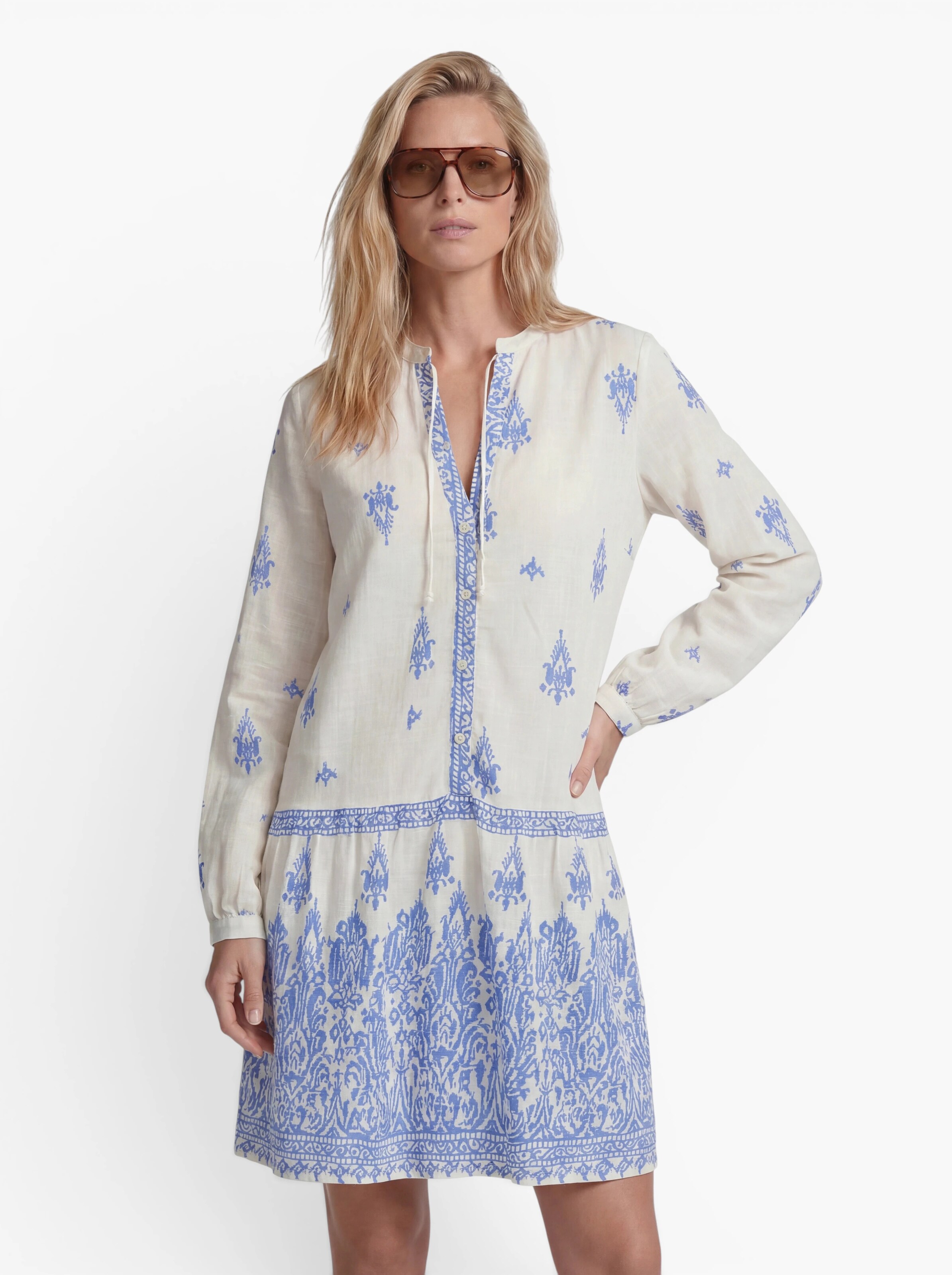 ONLY - Vestido 'ONLALMA L/S SHORT DRESS WVN NOO' em branco