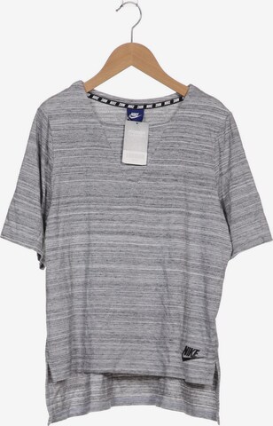 NIKE Top & Shirt in M in Grey: front