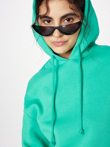 Sweat-shirt 'CHILLI' PIECES en vert