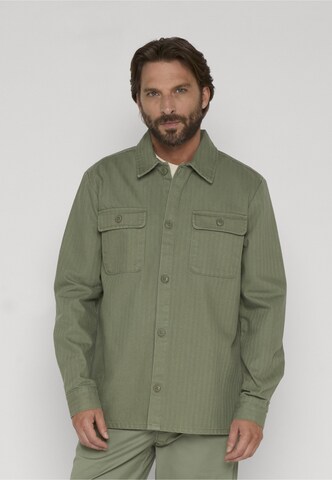 Coupe regular Chemise 'Bemol' INDICODE JEANS en vert : devant
