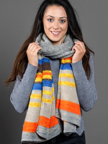 COLLEZIONE ALESSANDRO Scarf 'Bea' in Yellow: front