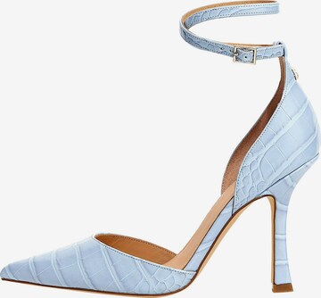 GUESS Sandals in Blue: front