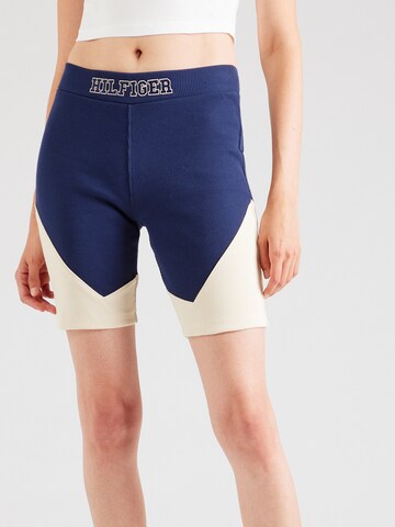 Tommy Jeans Skinny Shorts 'GAME DAY' in Blau: Vorderseite