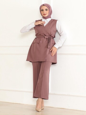 MODAMIHRAM Tunic in Pink: front