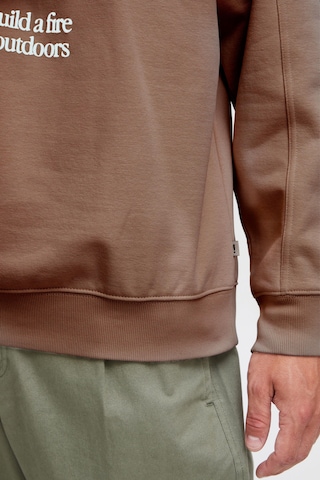 !Solid Sweatshirt 'Hamad' in Brown