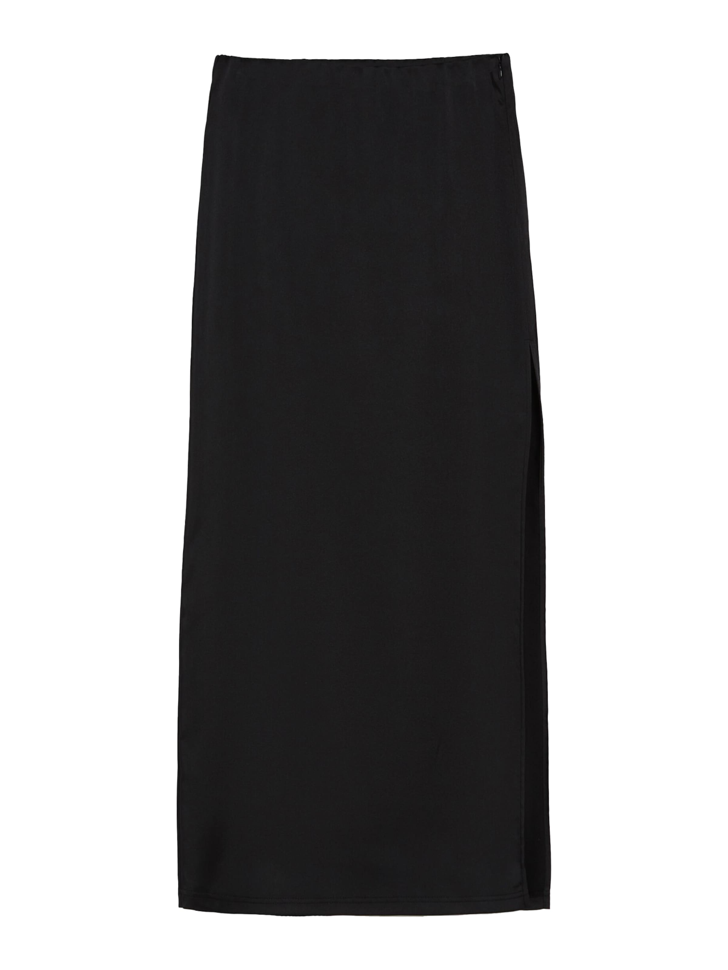Bershka Skirt in Black: front