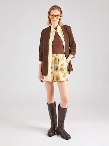 VERO MODA Wide Leg Shorts 'VMBIRDIE' in Weiß