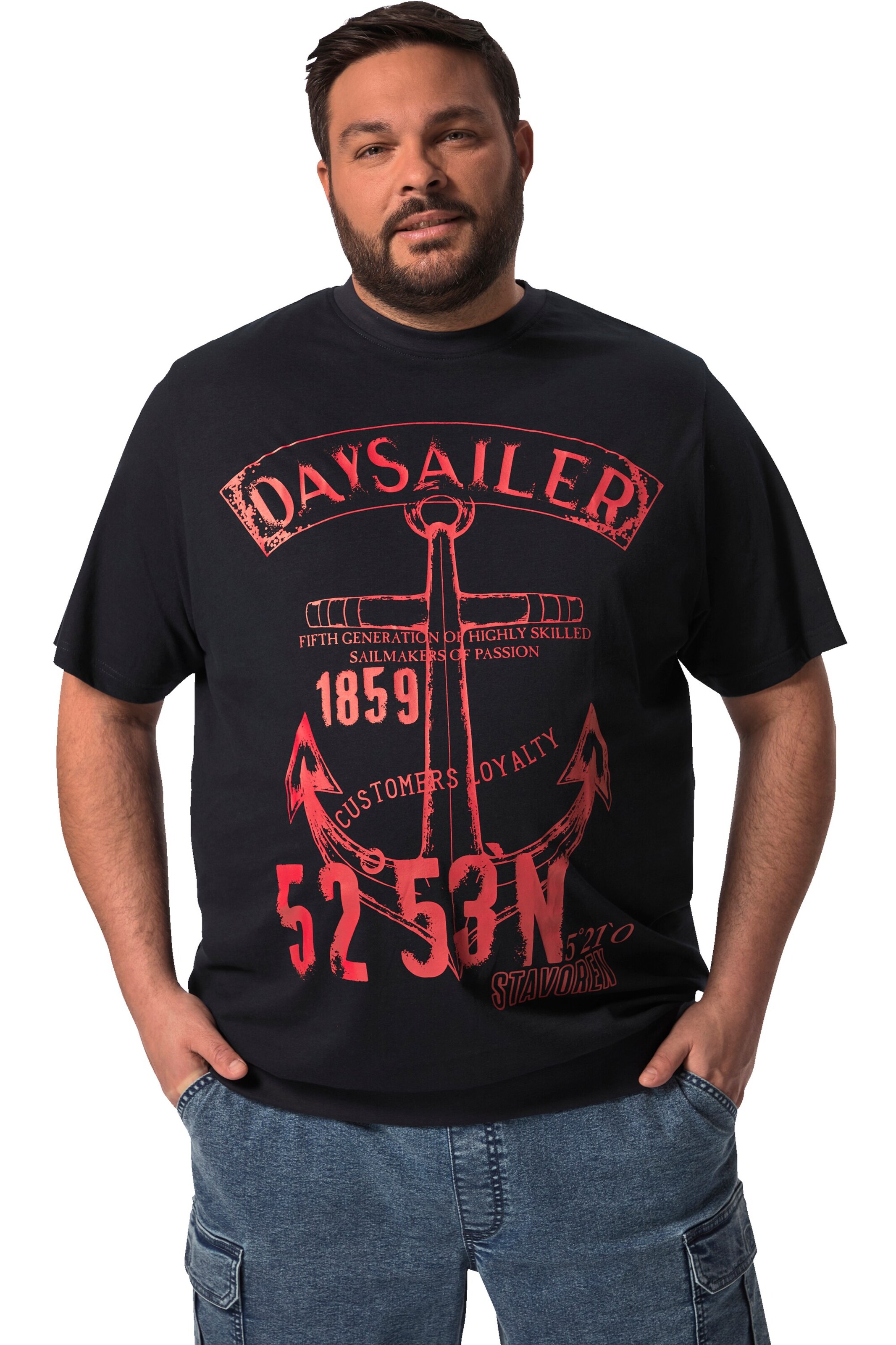 Men Plus Shirt in Black: front