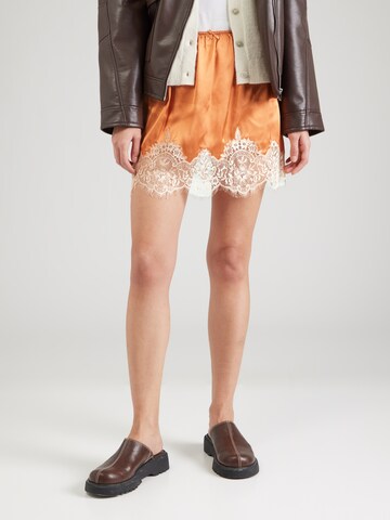 Gonna di TOPSHOP in rosso: frontale
