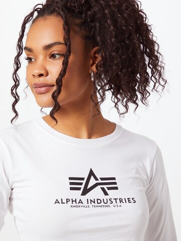 ALPHA INDUSTRIES Shirt in Wit