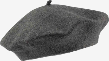 LOEVENICH Beanie in Grey: front