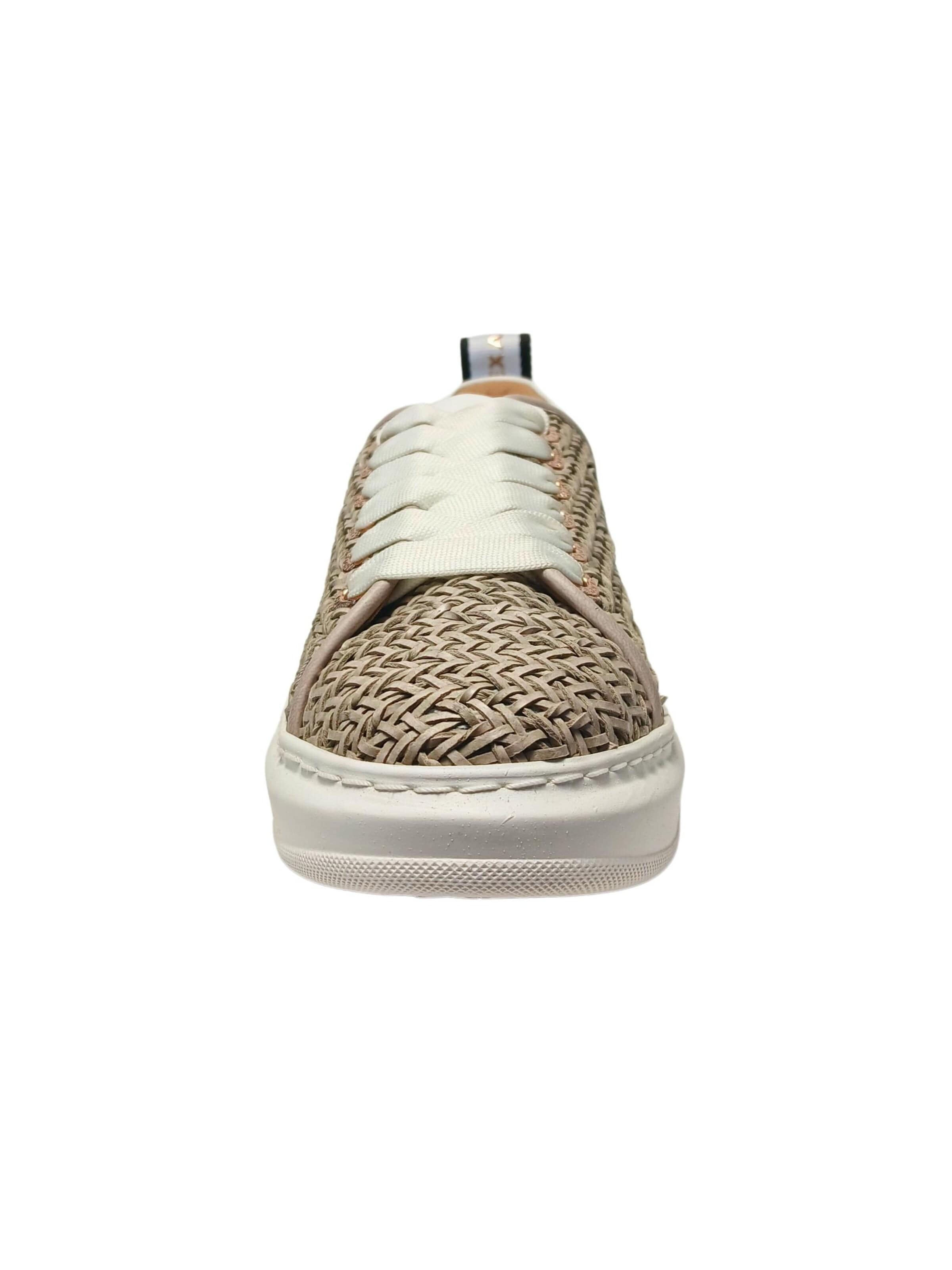 Baskets basses Alexander Smith en gris