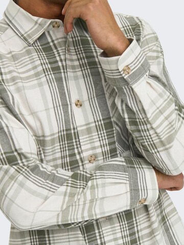 Only & Sons - Ajuste regular Camisa 'ONSMason' en verde