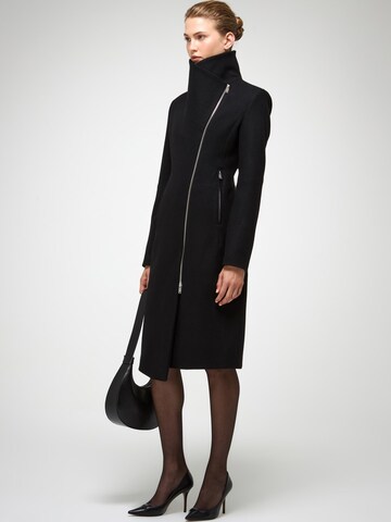 Manteau d’hiver 'Vilma' V S P en noir