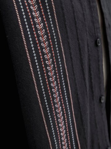 JACK & JONES Comfort fit Button Up Shirt in Black