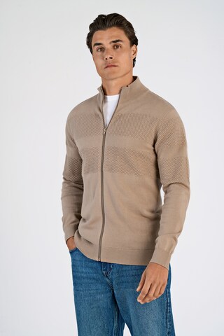 Lindbergh Knit Cardigan in Green: front