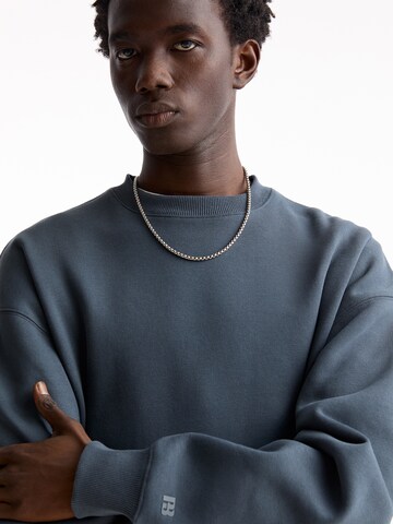 Pull&Bear Sweatshirt in Blue