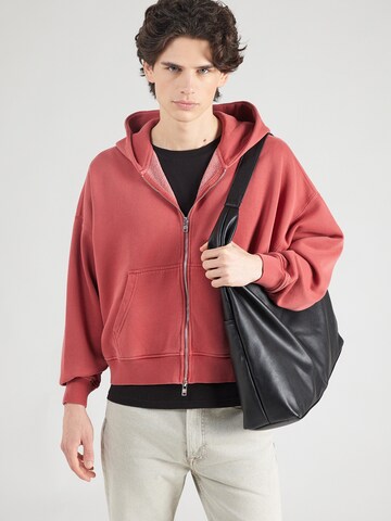 Giacca di felpa di Abercrombie & Fitch in rosso: frontale